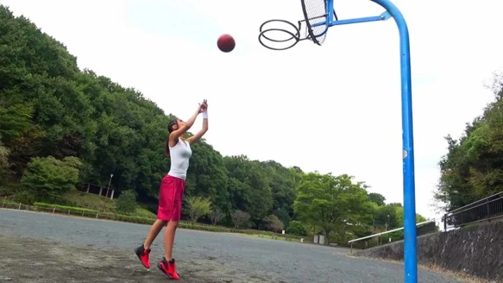 Screenshot 17 from KKJN-002 Nakabayashi Linda: Basketball Player, Black Girl, Black Half-Girl’s Extreme Orgasm