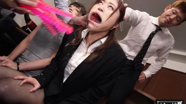 Screenshot 3 from MISM-195 望月彩花：最强伊拉奇奥秘密 - W-京白美琴特别版Emumusume实验室