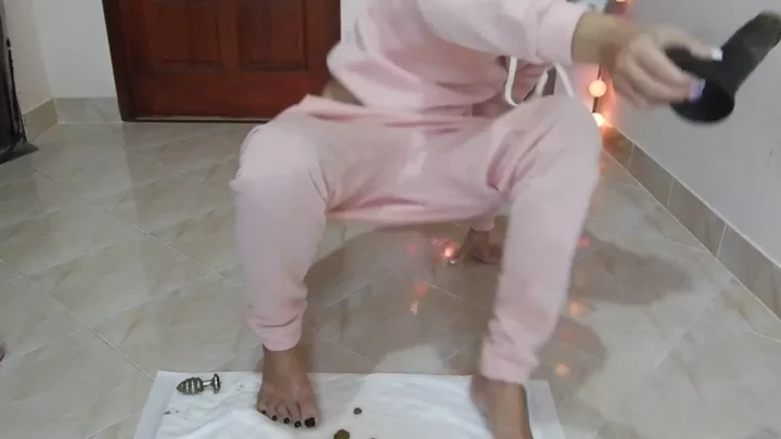 Screenshot 4 from MissAnja Pink Hoodie BBC Gaping My Shitty Hole Farting