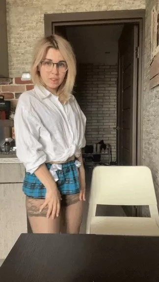 Misty_Phoenix Fingering, fisting, smearing and tasting
