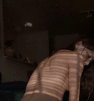 菌丝母亲 粪便的致命女人