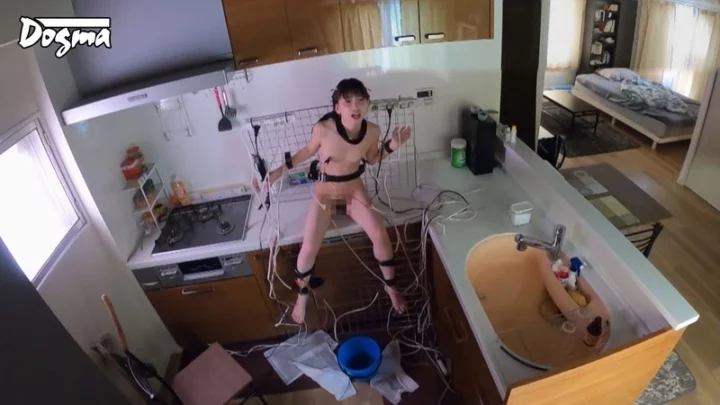 OMHD-001 冬江琴音：電気ショック洗脳で女子学生を完全に支配する - ドグマ ディープスロート のスクリーンショット 5