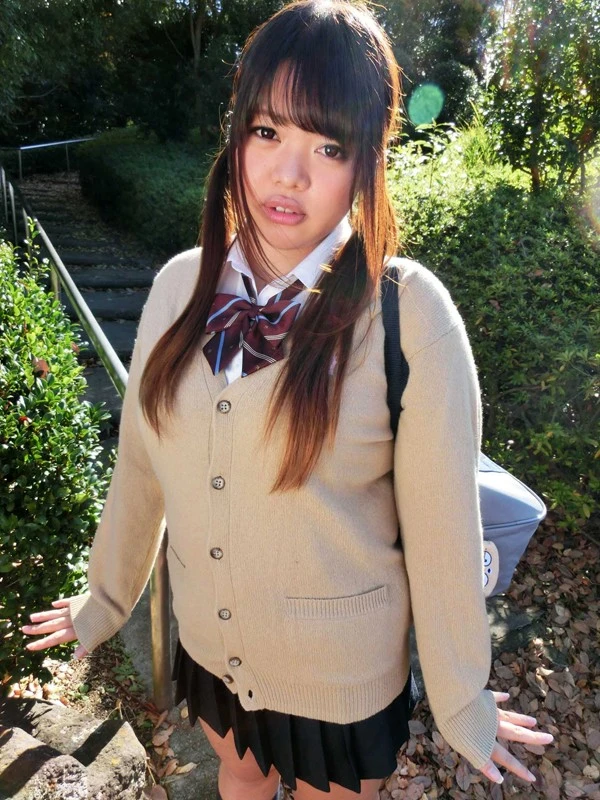 Screenshot 17 from PCHD-001 Ishizuka Tomoe Meso Buta Seifuku Seiunkai Extreme