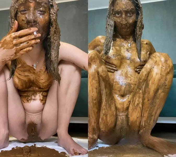 Verrückte 2 Haufen von Kopf und Körper, rauchendes PooGirl
