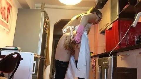 Rubber Gloves & PVC Apron (2021)