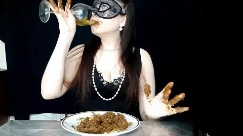 (SG-video) Lina- I Eat And Swallow 3 Big Loads Of My Shit By Top Babe Lina (eng)
