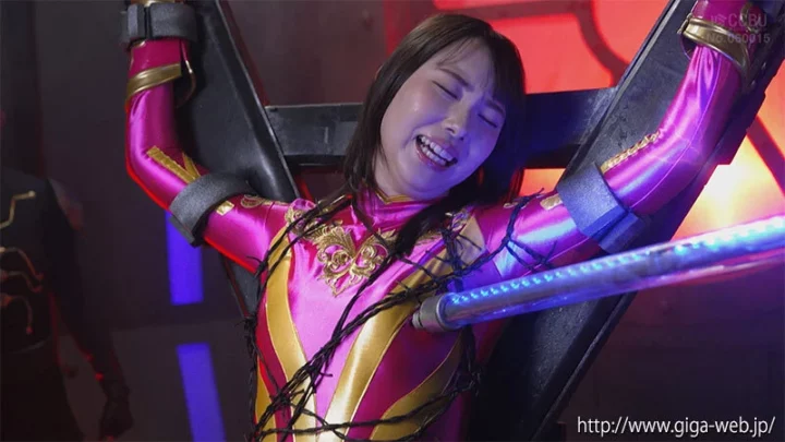 Screenshot 1 from SPSF-40 野宫安：战时女英雄行动紧急 ~空中柔软新星战斗行动 GIGA
