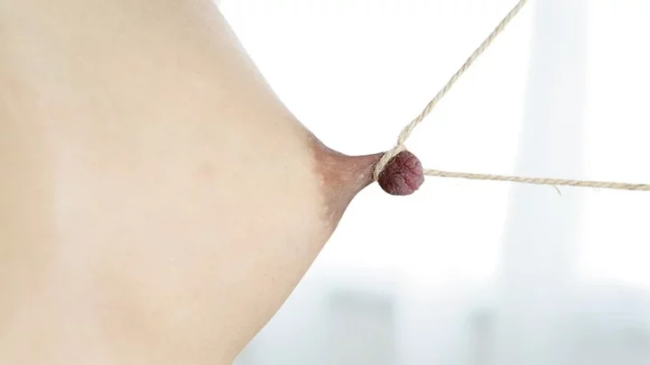 Screenshot 2 from JKNK-093 Hiraoka Rieko: Allergic Long-Boobed Mature Woman, 50-Year-Old Rikujima, Aunt Slender, Small Breasts, Gigantic Root