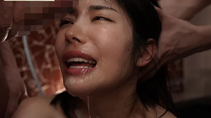 IPZZ-934 かえでかれん: 別れた彼女が幸せに戻ってきて、目の前で友達に輪姦されてフェラチオされる のスクリーンショット 6