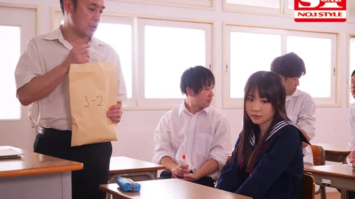 Screenshot 10 from SSNI-923 Yoshioka Hiyori: A Year Under the Dominant Female Teacher, From Rookie to Graduation, S1 NO.1 STYLE