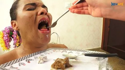 Screenshot 3 from 厕所女孩 Nicole, Lisa Black, Lust (newmfx.com)