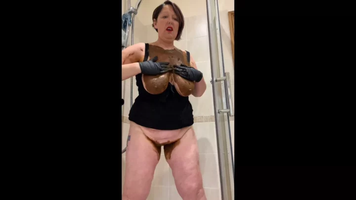 Uk Katie biggest smearing yet (07.02.2021) 32,99$ (Premium Request) by UkKinkykatiescat