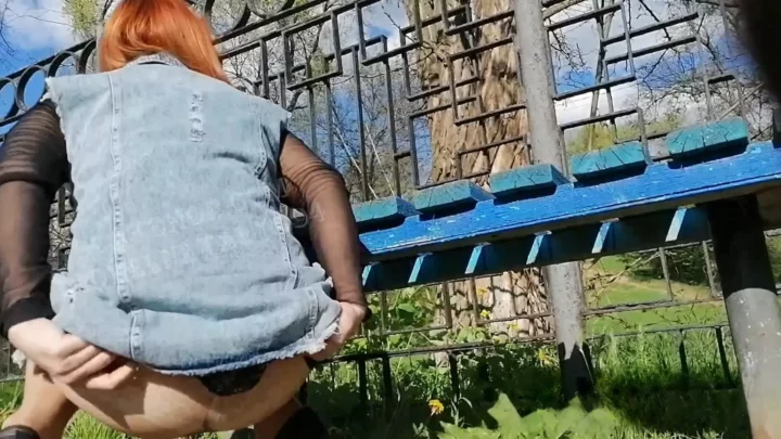 Screenshot 1 aus In schmutzigen Unterhosen hereingekommen
