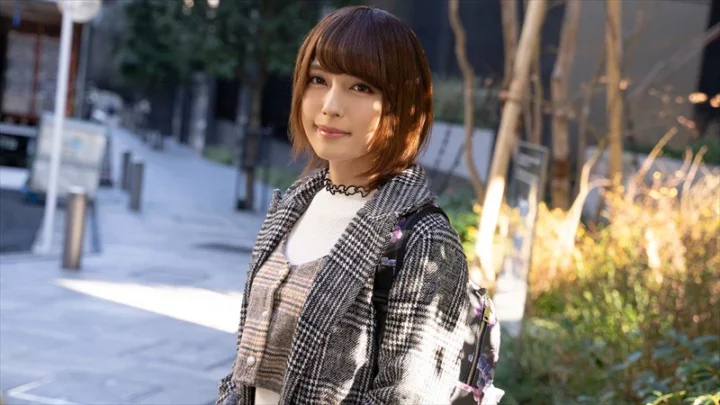 Screenshot 1 from Natsufuyuka AV Debut: Bokko Shows Her Anal and Makes Me Hard – KMP (Kei Emu Productions)