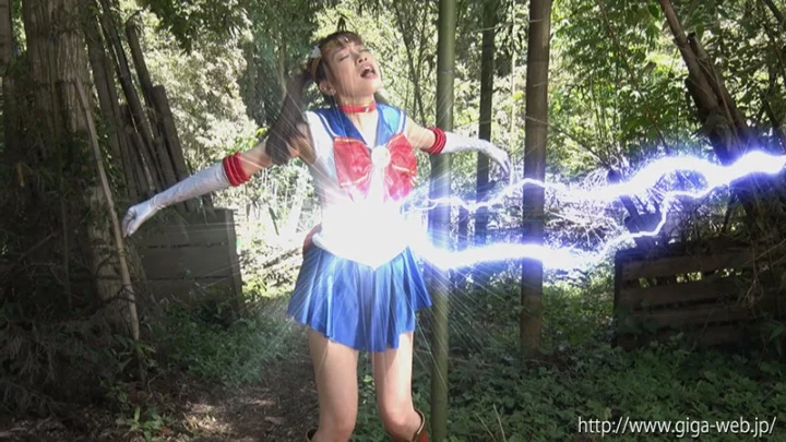 Screenshot 1 from THZ-83 任碧水 超级女英雄 绝对高潮！！第83卷 美少女战士 水手日记 桐山由羽 GIGA