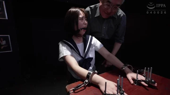Screenshot 2 from DDHH-027 Shinohara Riko: The Virgin’s Live Interrogation Dogma