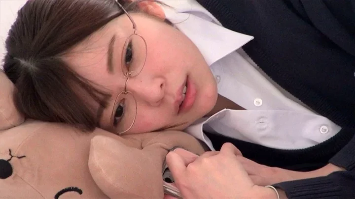 Screenshot 2 from OMHD-006 Morinichi Hinako: Electric Shock Brainwashing Experiment – Subjecting a High School Girl to Intense Electric Shocks to Induce Trauma and Extreme Hypnosis, Dogma