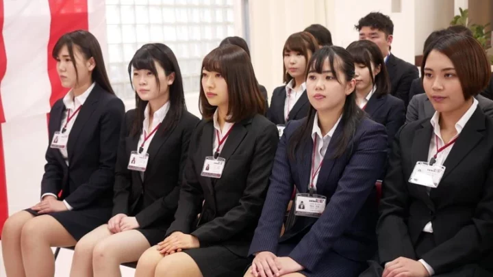 Screenshot 2 from SDJS-061 2020 소프트 온 디맨드 회사 올-누드 입회식: 무라타 유우코, 우타다 노아, 사키야마 리호 등 20명의 새로운 여성 직원... 오르기, 풍만한 가슴, 대형 유방, 그룹 섹스
