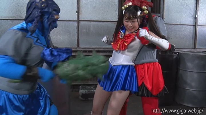 Screenshot 5 from GHMT-87 Beautiful Girl Warrior Sailor Dior: The Frail and Cute Akka Fall into Temptation – Meari Tsuji, Tsumugi Narita GIGA