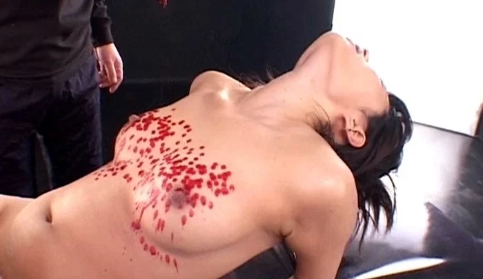 Screenshot 5 from TMD-014 시즈쿠 츠키노, 마미 고토, 라무 히메미야: 네 배의 고통! 뜨거워! 아파! 조여와! 찌르는! 심문 & 소변 240분