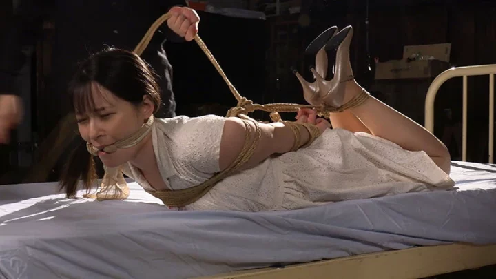 Screenshot 5 from ACZD-250 이가와 아리사: 수치의 실타래, 항문 수치, 볼 개그, 비정상적인 회사들