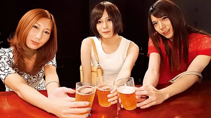 Screenshot 9 from TCD-212 Amami Mana, Kurumisawa Rei: The Real Shemale, Age Gap, and Deception Trio Passionately Seduce Men with Oral and Anal Sex, Making Them Ejaculate More Than with Real Women