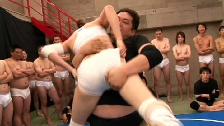 Screenshot 9 from SDMT-147 Muscular Super Beautiful Lesbian vs Rape Demon SOD Create