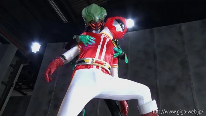 Screenshot 10 from GHMT-76 Miori Hara Heel Turn: The Devilish Female Monster Nurse – Explosion Battle Team Tiger Man’s Final Combat GIGA