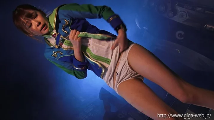 Screenshot 10 aus GHMT-72 Hinako Mori: Saikyou Sentai Cyellow Ranger Cyellow Green Henshin Fundoshi GIGA