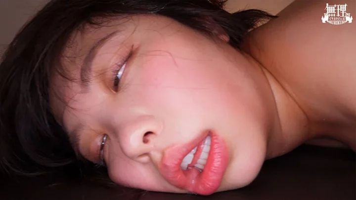 Screenshot 10 from MURIKURI-005 Shishido Riho: Forcibly Breaking the Iron Wall! A Busty, Well-Serviced Maid with Amazing Breasts Gets Her Throat Pounded in Deep Throat Repit