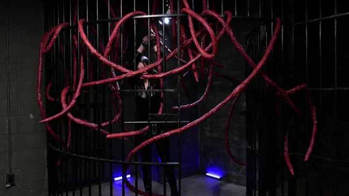 Screenshot 10 from FJIN-140 Melody Hiina Marks Trapped by Touching Restraints, Flesh-Colored Tentacle Pervert