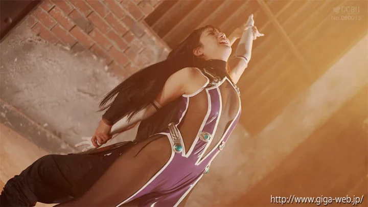 Screenshot 12 from SPSF-32 西尾玛丽娜 - 触碰十字架酷刑室 14: 战斗动作 GIGA