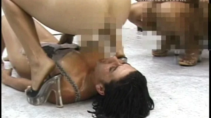 Screenshot 12 from GEMR-030 Scat World War: Japanese Girls vs Overseas Girls, Battle 50, 140 People, 210 Minutes SPECIAL, Scat Defecation Omnibus, Food Scat Gold Emperor