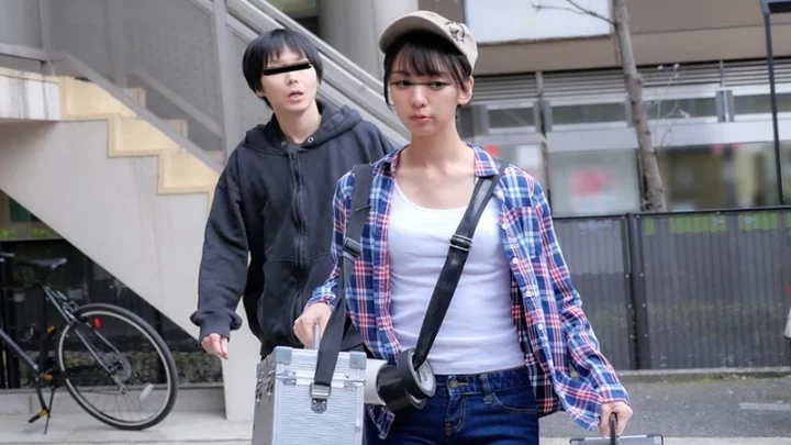 Screenshot 13 from HUNBL-045 Monami Suzu: Super Cute and Timid Boyish New AD Girl Gets Seduced by On-Site AV Veterans and Thoroughly Initiated into Sex
