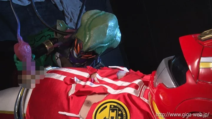 Screenshot 15 from GHMT-76 Miori Hara Heel Turn: The Devilish Female Monster Nurse – Explosion Battle Team Tiger Man’s Final Combat GIGA