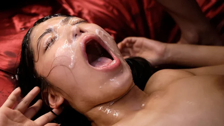 Screenshot 16 from TENN-041 Shizuku Aonami Squeezing M Girl! Massive Zermensch Butt Fuck Humiliation Squirting Tennyo (First Star)