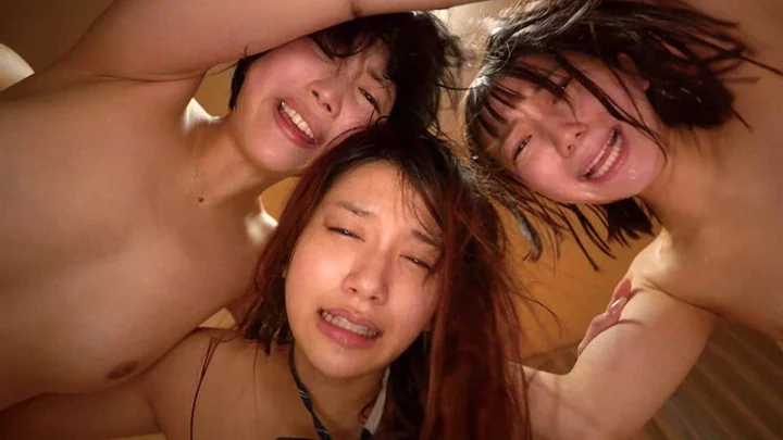 Screenshot 16 from RLMP-015 彩奈里奈：从现在开始，我会侵犯这个家庭的每一个成员 - 每天侵犯，内心的北冈香琳