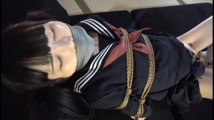 CMV-145 今井舞のDカップDIDループ拘束拷問：黒崎咲、清浄姫香、辻目愛理、吉田誠がヴィクセンパンティストッキング支配 のスクリーンショット 19